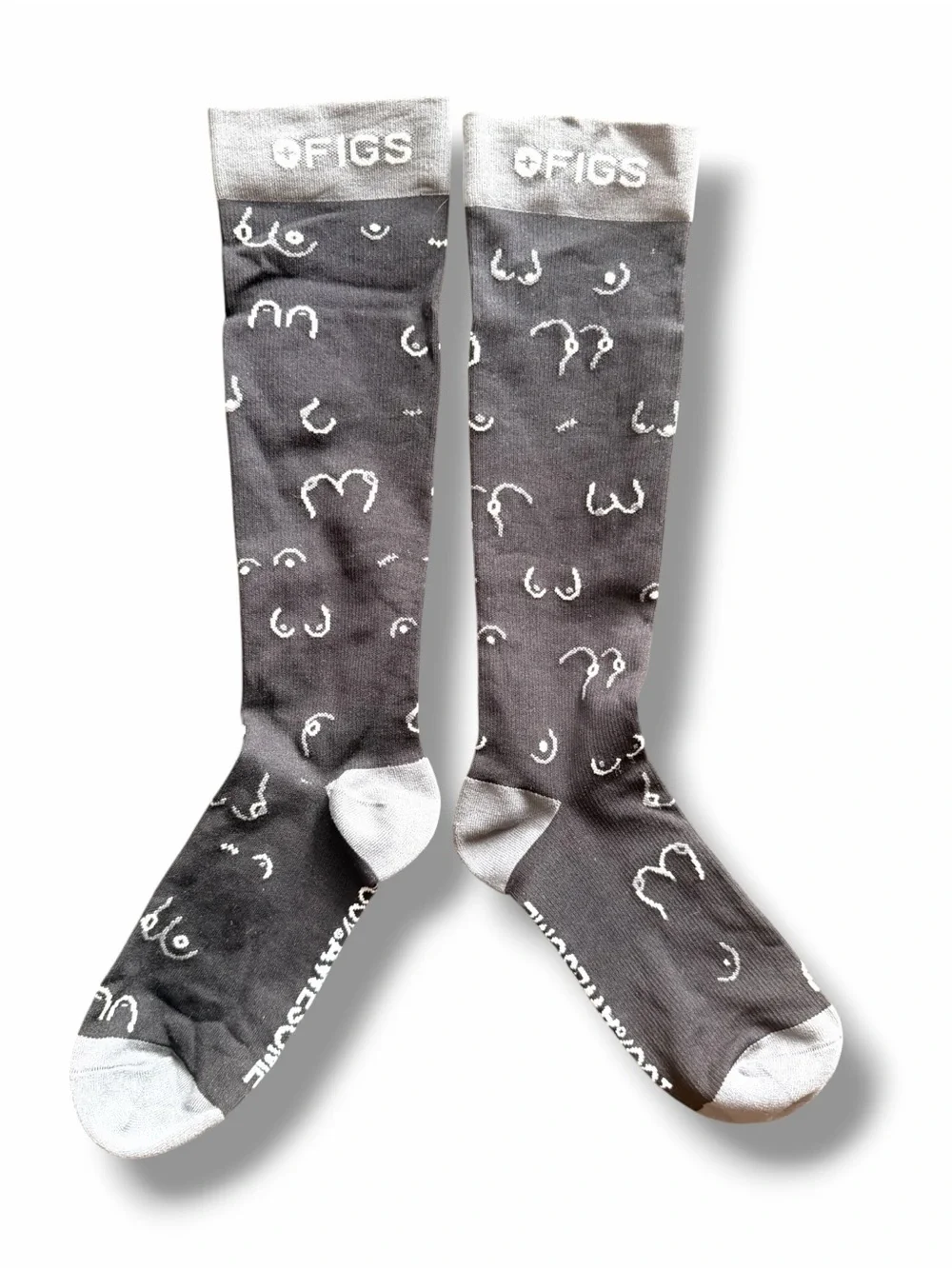 FIGS Limited Edition Breast-Patterned Compression Socks Size Small Unisex